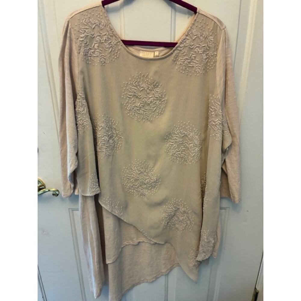 LOGO by Lori Goldstein cream long tunic top shirt lace mesh floral 3X